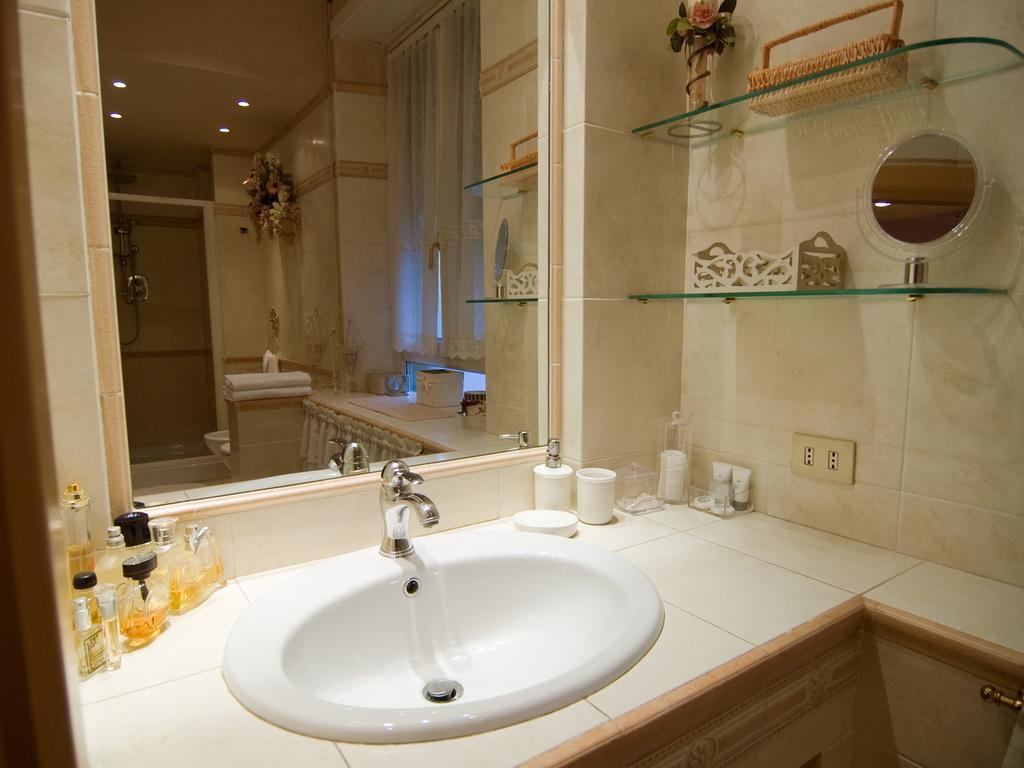 Les Suites Roma